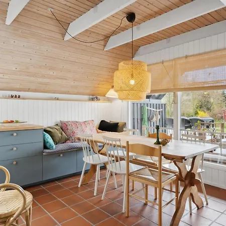 Epiphania - 700m From The Sea By Interhome Vakantiehuis